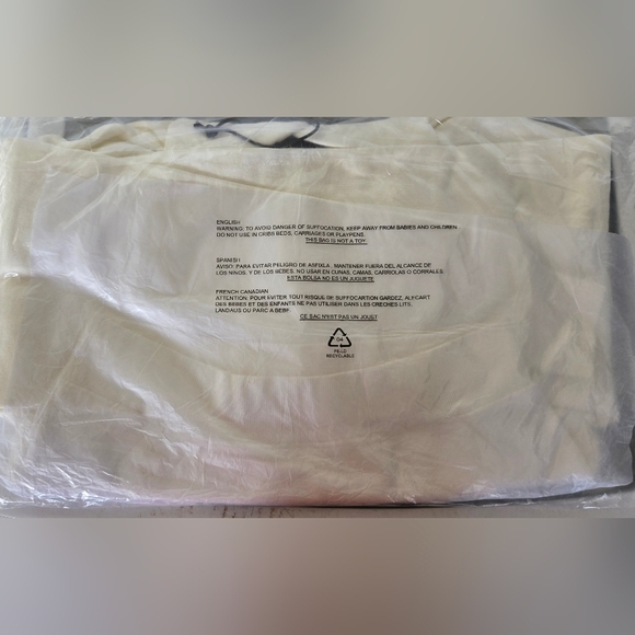 Darc Sport "Gold's Wolf" Owen (Cropped) Hoodie - Picture 5 of 16